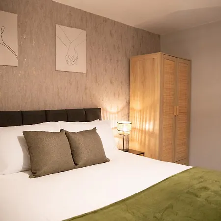 2 Bedroom With Free Parking Close To Leeds Centre Leeds (West Yorkshire)