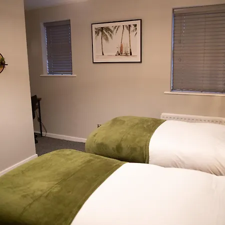 2 Bedroom With Free Parking Close To Leeds Centre * Leeds (West Yorkshire)
