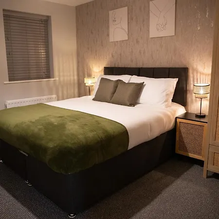 2 Bedroom With Free Parking Close To Leeds Centre Holiday home *