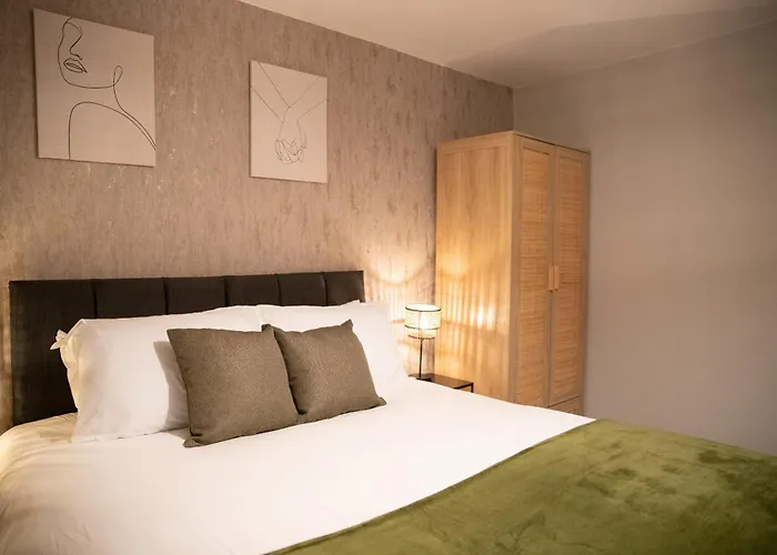 5 Richmond Croft Leeds (West Yorkshire)