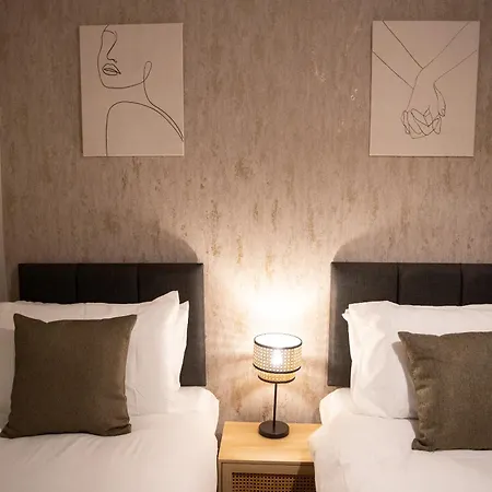 5 Richmond Croft Λιντς